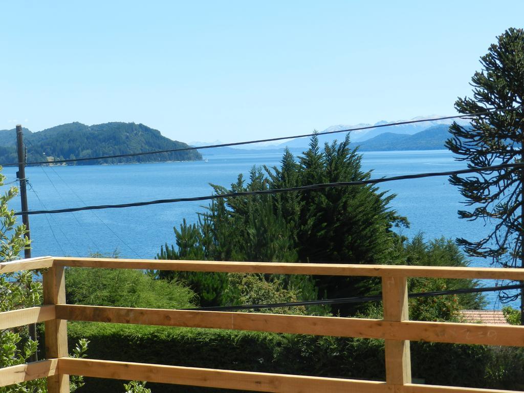 Bonita Lake House - Hostel & Bungalows San Carlos de Bariloche Exterior photo