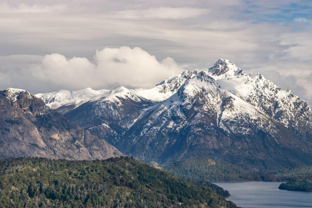 Bonita Lake House - Hostel & Bungalows San Carlos de Bariloche Exterior photo